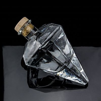 Прозрачный уникальный дизайн формы стеклянная бутылка с пробкой