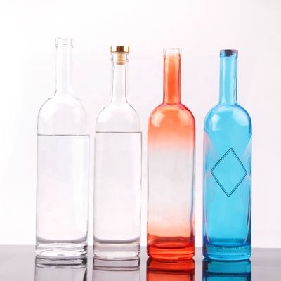 Бутылка для водки круглой формы 750 мл с пробковой крышкой и индивидуальной поверхностью