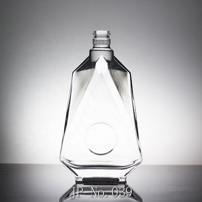 Бутылка с кристаллическим стеклянным бренди с винтовой крышкой для ваших потребностей