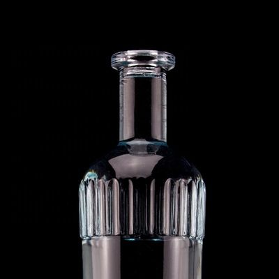 Красиво светло-голубой 750 мл 75cl Вертикальные полоски бутылка водки с крышкой из прозрачного стекла