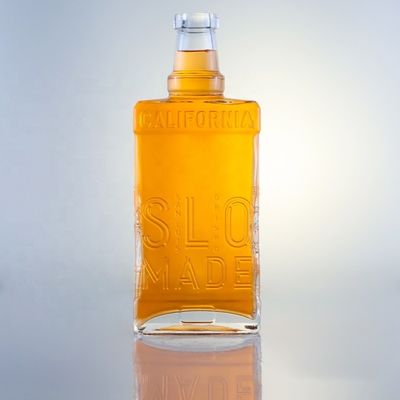 Стеклянная бутылка с ликером для брендов виски джин ром шампанское и бренди