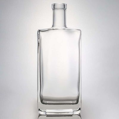Материал ошейника Стекло 700 мл Квадратная бутылка из стекла Super Flint для водки, джина, рома и виски