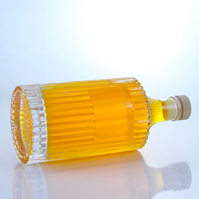 Стеклянная бутылка для рома, водки, виски, текилы, джина