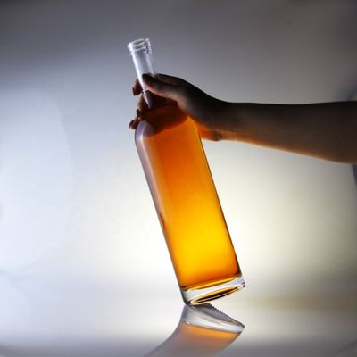 Стеклянная бутылка для спиртных напитков Круглая 75cl Бутылка для пробки Тип 1000ml 1750ml Материал ошейника