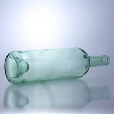 750 мл стеклянная бутылка для бренди водки виски текилы с отличными характеристиками