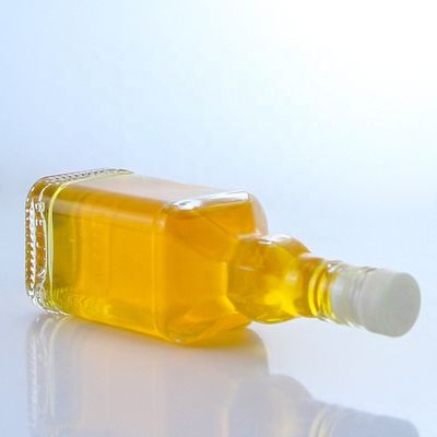 Прозрачная бутылка для виски, водки, шампанского, текилы, джина и рома