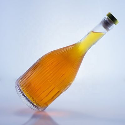 Прозрачная пустая стеклянная бутылка для водки, джина, рома, виски, бренди в 500 мл, 750 мл, 1000 мл