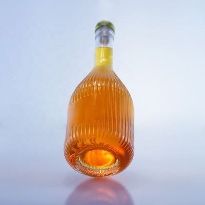 Прозрачная пустая стеклянная бутылка для водки, джина, рома, виски, бренди в 500 мл, 750 мл, 1000 мл