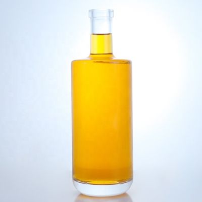 Прозрачная стеклянная бутылка с пробкой для виски, водки, текилы, джина и рома 500 мл/700 мл