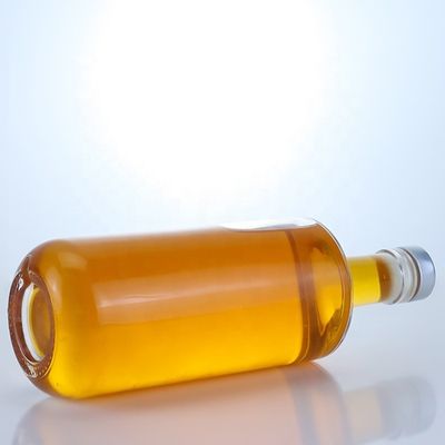 Прозрачная стеклянная бутылка с пробкой для виски, водки, текилы, джина и рома 500 мл/700 мл
