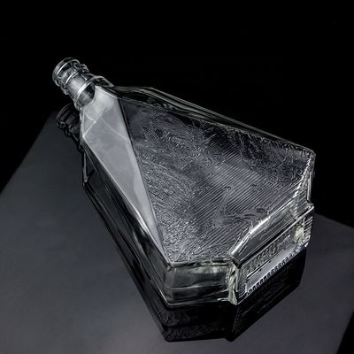 Густая, прозрачная стеклянная бутылка для джина, виски, рома, текилы и коньяка