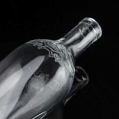 750 мл Super Flint Round Shoulder Square Based Rum Vodka Liquor Glass Bottle With Cork 750 мл Супер Флинт Круглое плечевое квадратное ромовое водка ликёрная стеклянная бутылка с пробкой